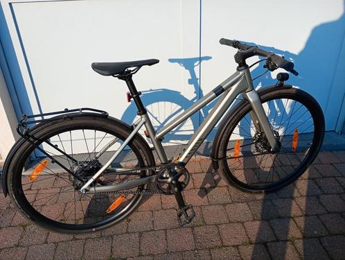 Canyon sportieve urban bike Commuter 7 maat XS als nieuw, Fietsen en Brommers, Fietsen | Mountainbikes en ATB, Zo goed als nieuw
