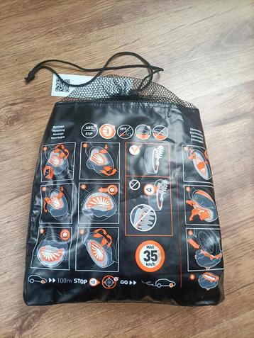 Chaussettes à neige  beschikbaar voor biedingen