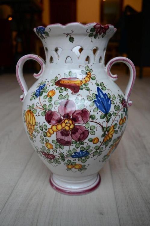 Antieke beschilderde vaas, Antiek en Kunst, Antiek | Vazen, Ophalen of Verzenden