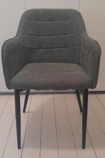 Nieuwe Moderne zitstoel beschikbaar voor biedingen