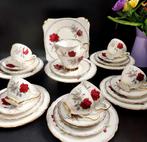 Royal albert, Antiek en Kunst, Antiek | Servies compleet, Ophalen of Verzenden