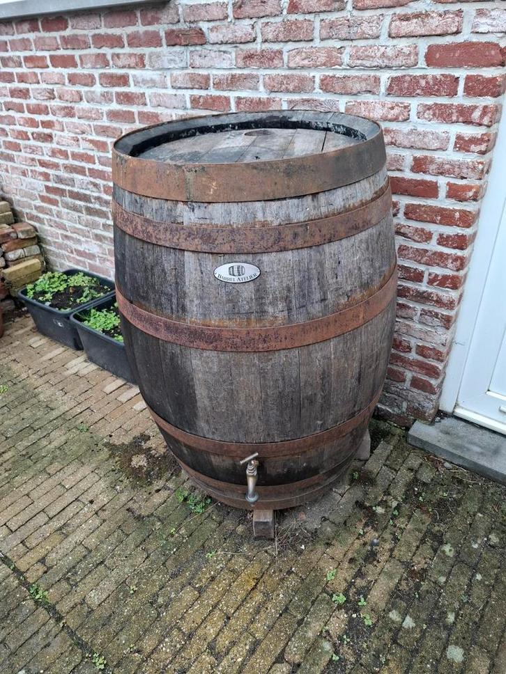 Regenton (als decoratie) met voet, Tuin en Terras, Regentonnen, Ophalen