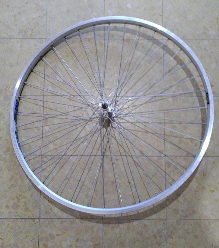 Roue avant vélo 28", Fietsen en Brommers, Fietsonderdelen, Wiel, Ophalen