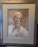 Portret van koningin Astrid in een mooie lijst, Verzamelen, Koningshuis en Royalty, Overige typen, Ophalen of Verzenden, Zo goed als nieuw