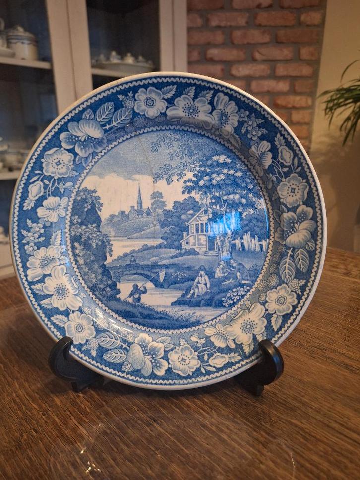 Faïence porcelaine tournai : rare assiette, Antiquités & Art, Antiquités | Porcelaine, Enlèvement ou Envoi
