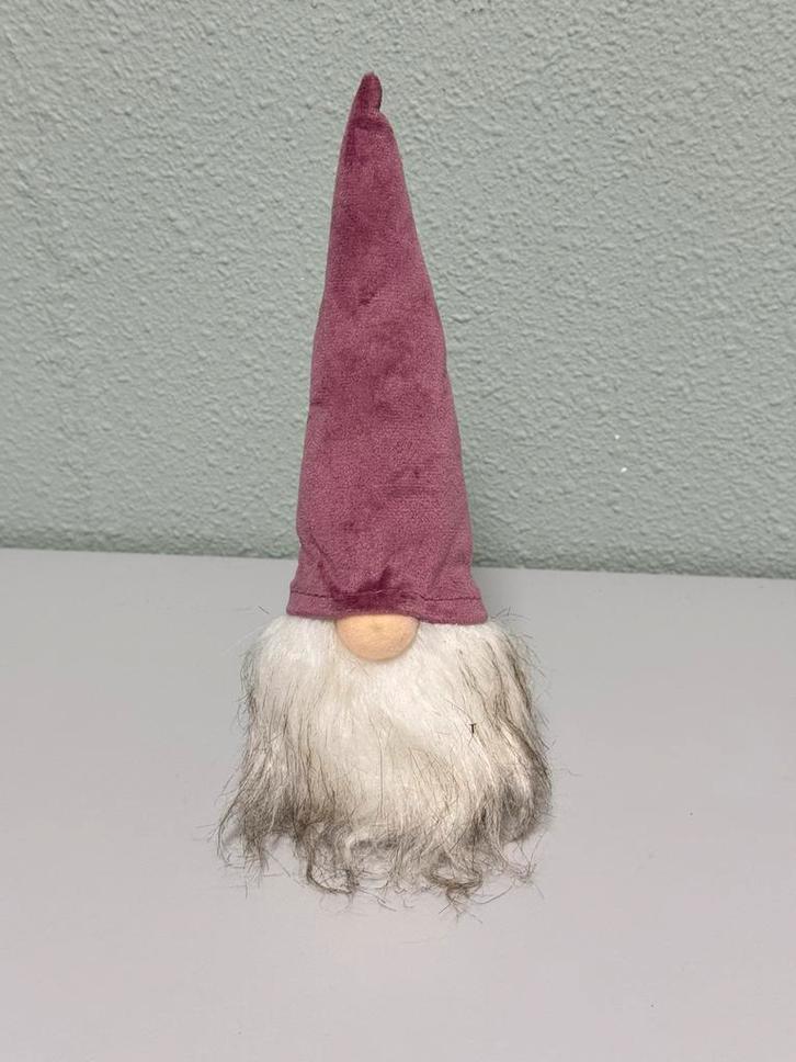 Gnoom kerstmis kabouter met puntmuts en baard 27cm hoog, Diversen, Kerst, Zo goed als nieuw, Ophalen of Verzenden