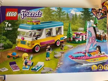 Lego Friends set 41681 Boscamper en zeilboot beschikbaar voor biedingen