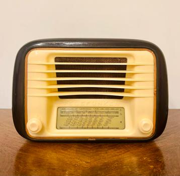 RADIO À TUBE VINTAGE TELEFUNKEN MIGNONETTE B GIUBILEUM 1953