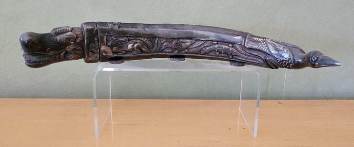 medicijnkoker in buffelhoorn - Sumatra Indonesië, Antiek en Kunst, Kunst | Niet-Westerse kunst, Ophalen of Verzenden
