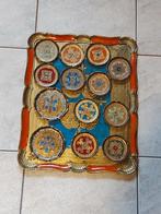 Dienblad met onderleggers., Ophalen