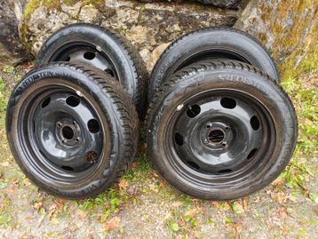 VREDESTEN 4 wielen winter (Peugeot 208) beschikbaar voor biedingen