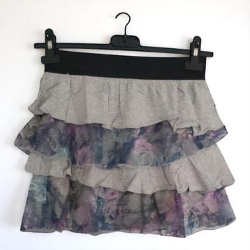 Mini rok met laagjes van kant grijs S/M beschikbaar voor biedingen
