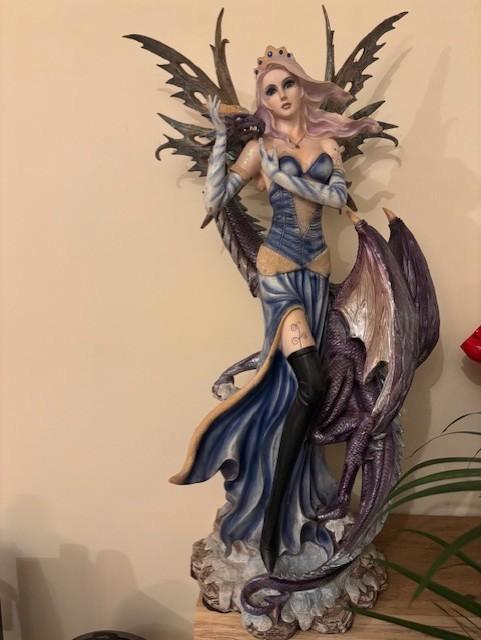 groot beeld elf en draak, Verzamelen, Beelden en Beeldjes, Zo goed als nieuw, Fantasy, Ophalen