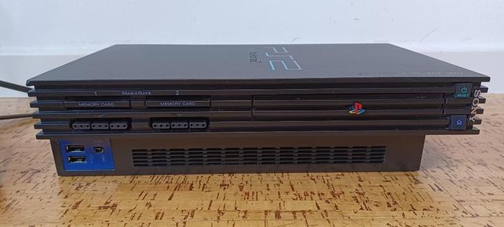 Playstation 2 console met games en toebehoren, Games en Spelcomputers, Spelcomputers | Sony PlayStation 2, Gebruikt, Phat, Zwart
