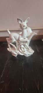 Vaas met een hert, Ophalen