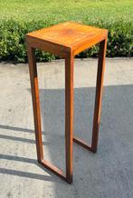 Houten hoge tafel — minimalistische rustieke stijl, Ophalen, Zo goed als nieuw