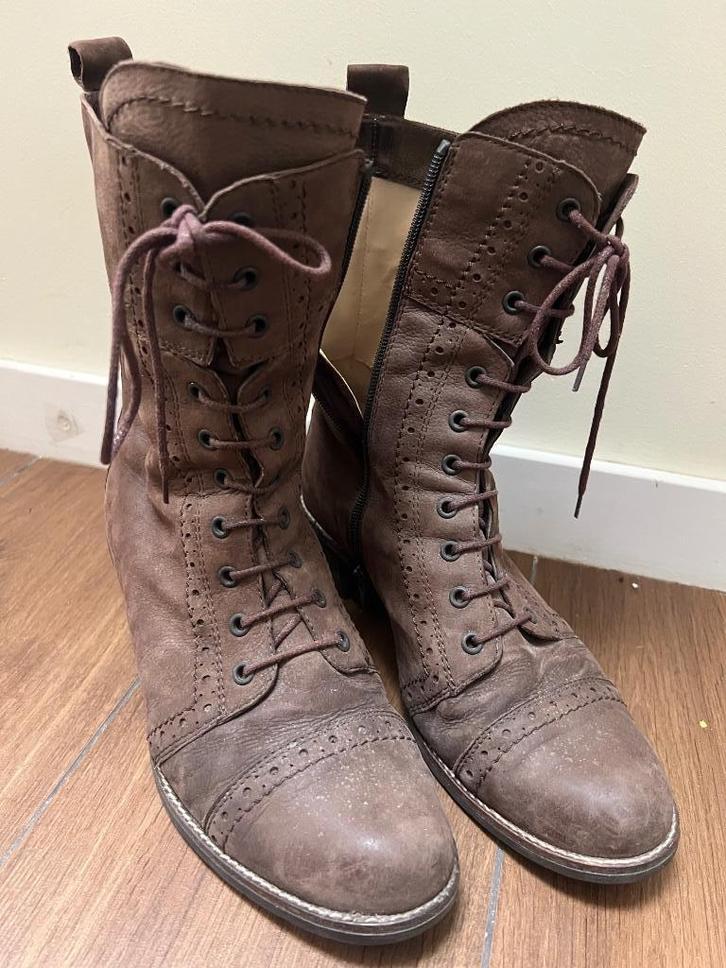Laarzen met veters, Verhulst, Bruin, maat 40, Kleding | Dames, Schoenen, Zo goed als nieuw, Hoge laarzen, Bruin, Ophalen