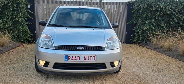Ford fiesta 1.3 essence 51kw _ 1ère main _ 58000km _ euro 4!, Autos, Ford, Entreprise, Achat, Fiësta, Essence, Euro 4, Hatchback