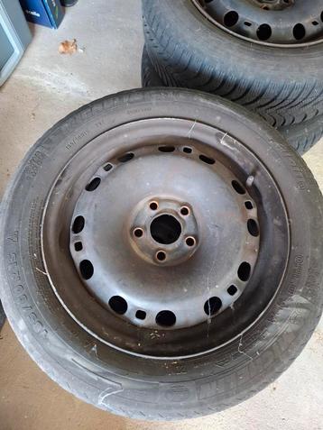 4 winterbanden Michelin 185/60 R15 beschikbaar voor biedingen