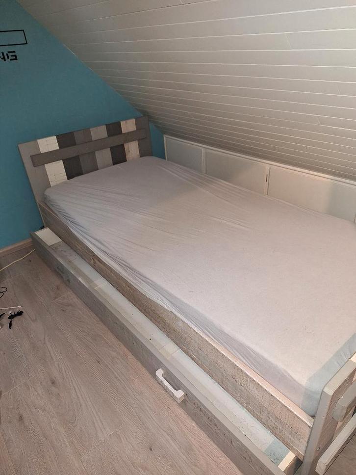 stoere slaapkamer, Huis en Inrichting, Slaapkamer | Complete slaapkamers, Zo goed als nieuw, Eenpersoons, Ophalen