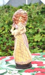 statuette en resine dame avec son chien, Enlèvement ou Envoi