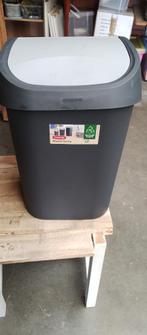 prullenbak Curver, Ophalen