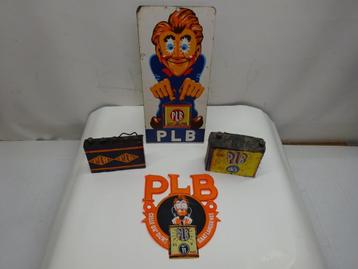 Lotje van PLB batterijen,o.a.winkeldisplay uit 1957. beschikbaar voor biedingen