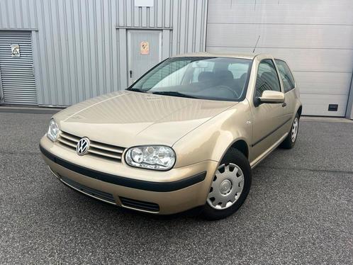 Vw Golf 4 highline 1.4 benzine Gekeurd, Auto's, Volkswagen, Bedrijf, Golf, ABS, Benzine, Stadsauto, 3 deurs, Handgeschakeld, Overige kleuren