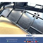 W205 C205 S205 UITLAAT SIERSTUK LINKS Mercedes C Klasse 2014, Autos : Divers, Tuning & Styling, Enlèvement ou Envoi, -, -, -