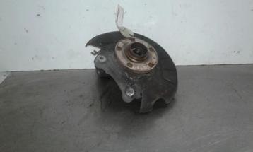 FUSEE AVANT GAUCHE Volkswagen Passat Variant 4Motion (3C5), Utilisé, Volkswagen