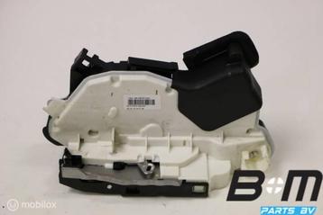 Portierslot LV (bestuurderskant) Volkswagen Polo 6R beschikbaar voor biedingen
