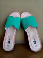 Nieuwe trendy zomer slippers, Kleding | Dames, Nieuw, Slippers, Ophalen of Verzenden