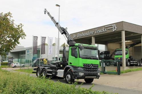 MERCEDES AROCS 2636 6X4 - EURO 6 - 2015 - 219.600 km - Hiab, Autos, Camions, Entreprise, Achat, Caméra de recul, Radio, Mercedes-Benz