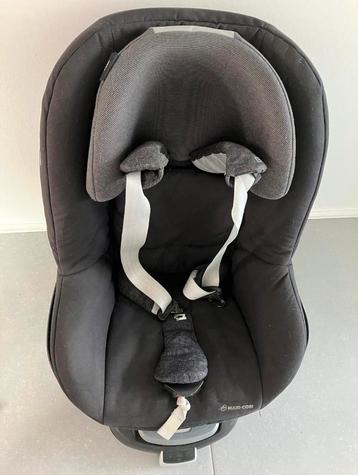 MaxiCosi Pearl met FamilyFix beschikbaar voor biedingen