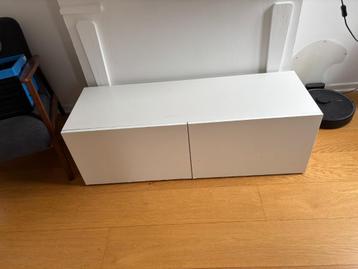 Besta kast 120 cm  beschikbaar voor biedingen