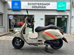 VESPA GTV  300cc  BEIGE  AVVOLGENTE  MATT  (nr.136), Vélos & Vélomoteurs, Scooters | Vespa, 300 cm³, Enlèvement ou Envoi, Neuf