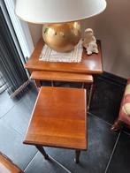 Tables gigognes en merisier, Antiquités & Art, Enlèvement