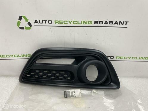 Bumperrooster Mistlamp Rechts Renault Captur 620740754R, Auto-onderdelen, Carrosserie, Renault, Gebruikt, Ophalen of Verzenden