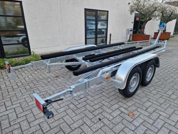 VL-2000 / VL-2700  SKIBOOT / WAKEBOARD trailer