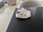 Lacoste kinderschoenen 28 in perfecte staat, Kinderen en Baby's, Ophalen, Zo goed als nieuw