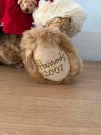 Harrods ChristmaS bear collectible 2007, Verzamelen, Beren en Cherished Teddies, Verzenden, Nieuw, Stoffen beer, Overige merken