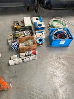 Materiaal zekeringen,kabels diverse, Ophalen, Zo goed als nieuw