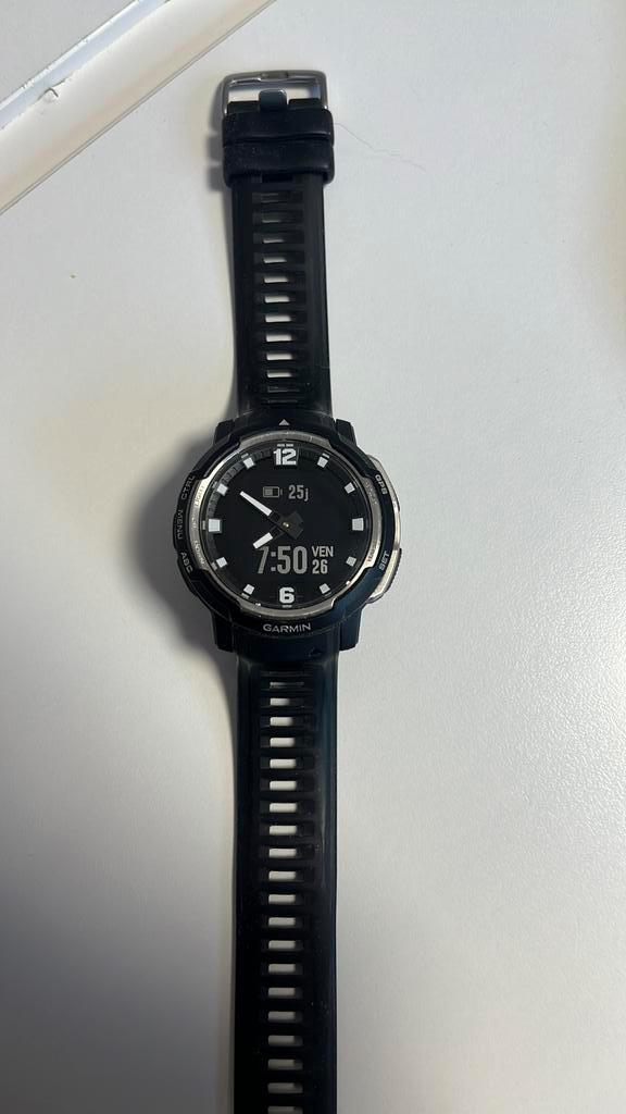 Garmin Crossover 1 ère génération, Handtassen en Accessoires, Sporthorloges, Gebruikt, Zwart, Afstand, Calorieverbanding, Conditie