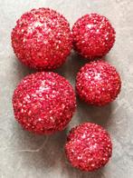 5 rode onbreekbare glitter kerstballen - 8 en 9,5 cm groot, Ophalen of Verzenden, Zo goed als nieuw