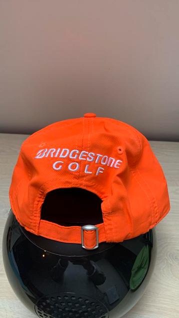 2x Bridgestone Golf pet NIEUW beschikbaar voor biedingen