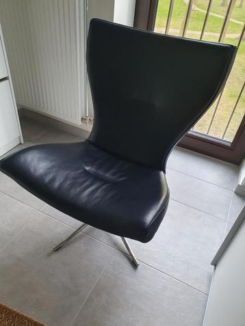 Prachtige draaifauteuil van rundsleder! beschikbaar voor biedingen