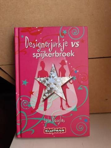 Designerjurk vs spijkerbroek (jeugd) beschikbaar voor biedingen