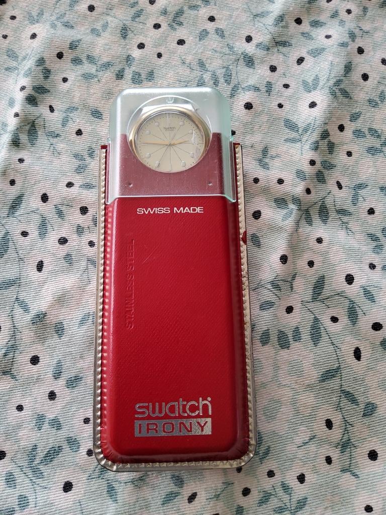 Swatch irony incl box , papieren, werkt  1996. Glasje kapot,, Ophalen of Verzenden