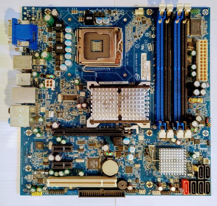 DG33TL (LGA775) in case + CPU E8400 + 4GB RAM + GPU HD5770, Computers en Software, Desktop Pc's, Gebruikt, 3 tot 4 Ghz, 4 GB, Met videokaart