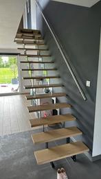 Escalier limon en métal marches en bois, Bricolage & Construction, Échelles & Escaliers, Comme neuf, Escalier